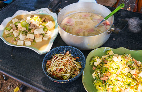 島野菜づくしオバーの味