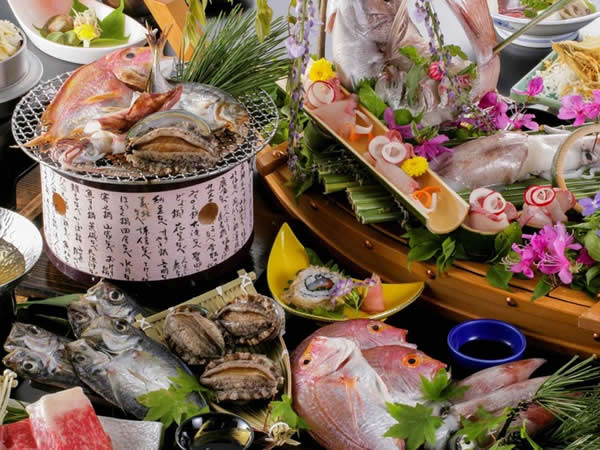 奥伊根温泉　油屋本館