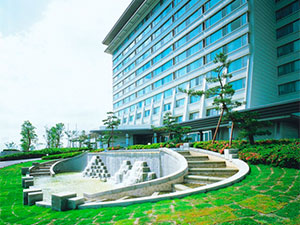 総合リゾートホテル　ラフォーレ琵琶湖