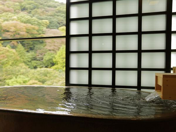 箱根湯本温泉　月の宿　紗ら