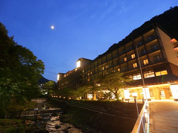 箱根湯本温泉　天成園