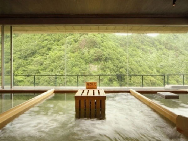 磐梯熱海温泉　ホテル華の湯