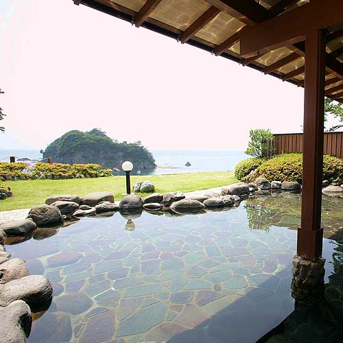 【特急列車付プラン】堂ヶ島温泉　堂ヶ島アクーユ三四郎（JR東日本びゅう提供）