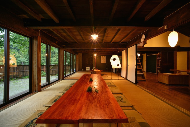 This photo about Kominkayado Yuzu no Azemichi Amagoi no Kaeru shared on HyHotel.com