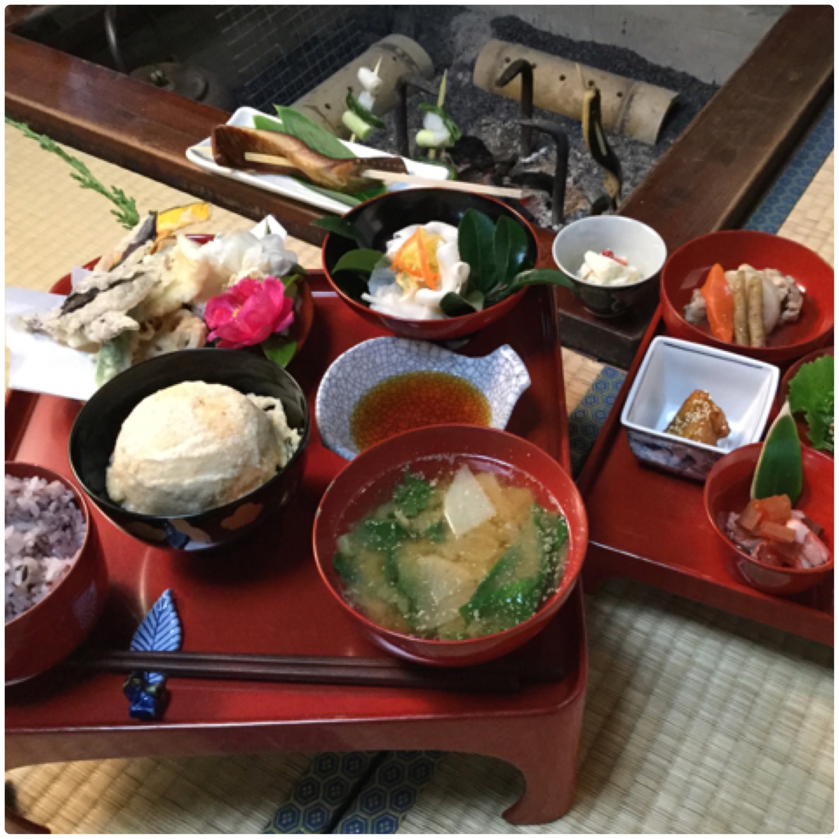 This photo about Orihime no Yado Kutsurogi shared on HyHotel.com