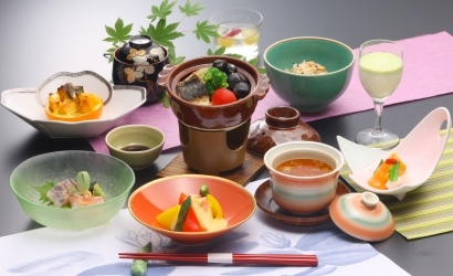 お食事