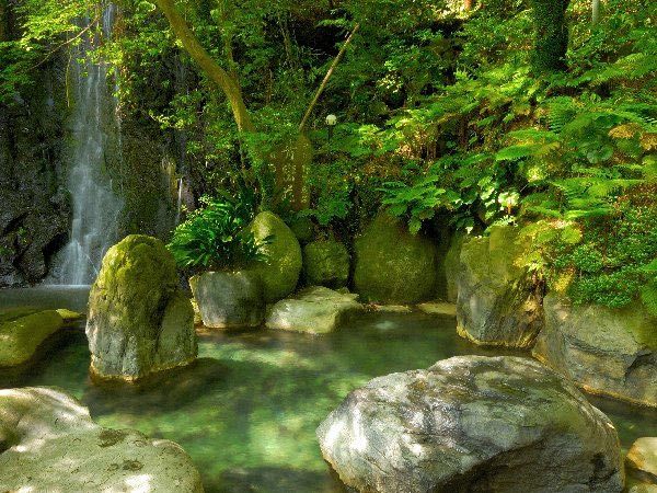 湯河原温泉　青巒荘（せいらんそう）