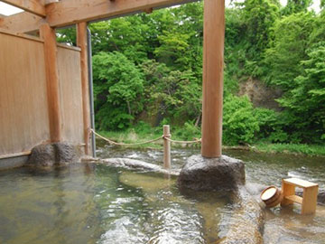 岩手　花巻温泉郷　鉛温泉　藤三旅館