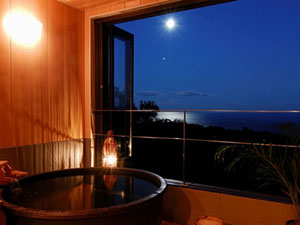伊豆高原温泉　全室客室露天風呂付　小さなアジアン宿　rakuyado　はなはな