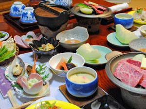 宝泉寺温泉　花となごみの宿　山光園