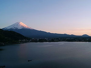 富士河口湖温泉　ホテルニューセンチュリー