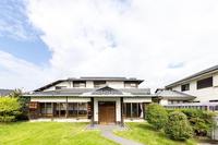 福岡市皿山、広々一軒家をまるごと貸切!最大12名&ペットOK!/民泊