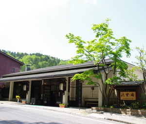 関東近郊でリーズナブルな白濁硫黄泉のおすすめ温泉はありますか お湯たび