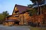 裏磐梯温泉ホテル・夫婦・露天風呂・秋から冬に見事に隠れられる旅行・紅葉後の美しい自然