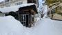 昭和の雰囲気が漂う広々とした2階建ての宿 ^