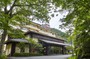 栃木県の川治温泉へ女子4人で女子旅をする予定です。高い温泉宿に泊まりたいので、おすすめを知りたいです。