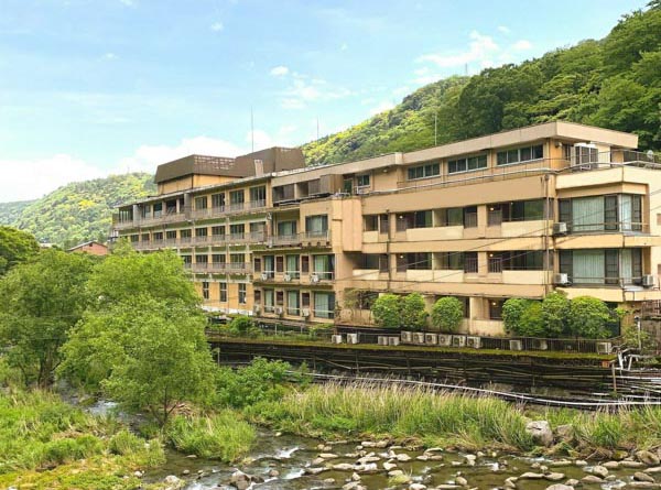 箱根湯本温泉　箱根パークス吉野