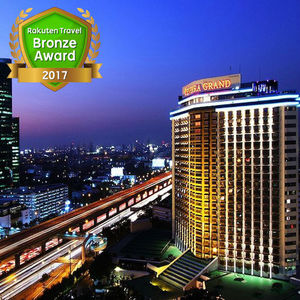 CENTARA　GRAND　AT　CENTRAL　PLAZA　LADPRAO　BANGKOK