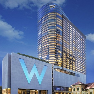 W　BANGKOK