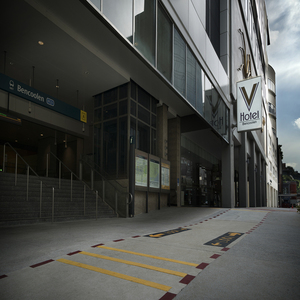 V　HOTEL　BENCOOLEN