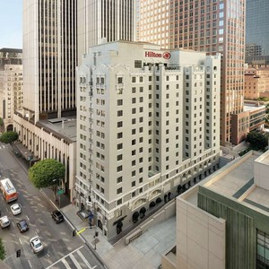 HILTON　CHECKERS　LOS　ANGELES