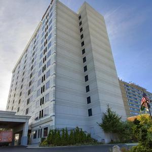 HAMPTON　INN　NY-JFK