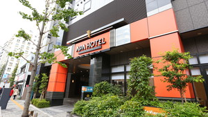 Apa Hotel <Shinagawa Sengakuji Ekimae>