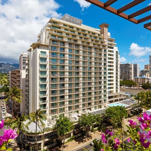 HILTON　GARDEN　INN　WAIKIKI　BEACH