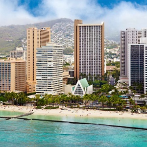 HILTON　WAIKIKI　BEACH