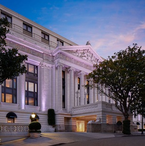 THE　RITZ-CARLTON,　SAN　FRANCISCO