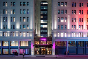 MOXY　NYC　TIMES　SQUARE