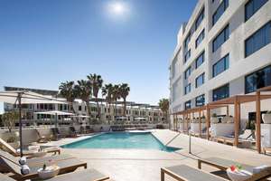 Hilton　Santa　Monica　Hotel　&　Suites