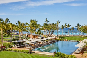 MAUNA　LANI　AUBERGE　RESORTS　COLLECTION
