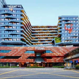 LYF　FUNAN　SINGAPORE