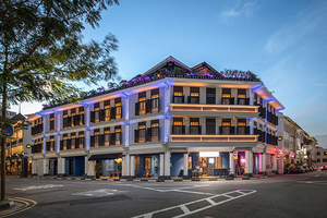 ANN　SIANG　HOUSE　BY　THE　UNLIMITED　COLLECTION