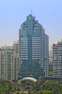 ホリデイイン　東華　深セン