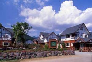 Spend The Autumn Travelling Season At Lake Kawaguchi Ko Popular Spots You Can Visit From Tokyo In Two Hours