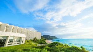 伊豆で海水浴と温泉を楽しもう 海に近いおすすめの宿 だれどこ