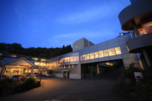 若いカップルにもお勧めできる東北の温泉旅館を教えてください だれどこ