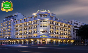 HOTEL　MAJESTIC　SAIGON