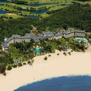 SHANGRI-LA'S　RASA　RIA　RESORT　AND　SPA