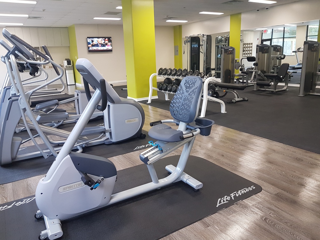 Fitness Center　宿泊者専用フィットネスセンター