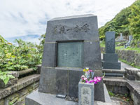 石川啄木一族の墓・写真