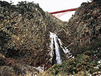 大ザレの滝・写真