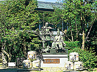 闘鶏神社・写真