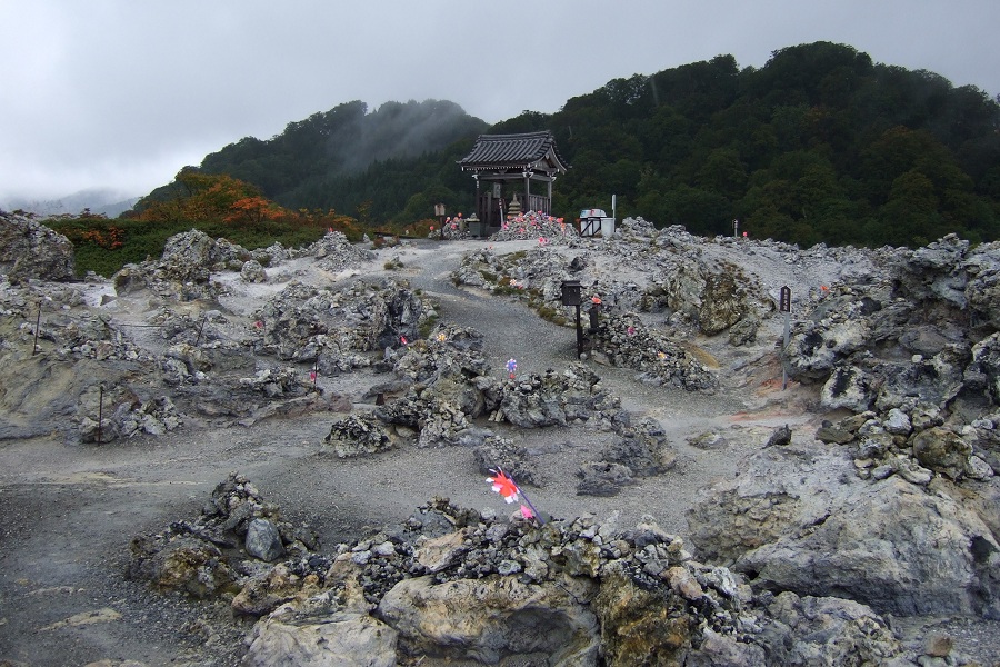 Gunung Osore - Sai no Kawara