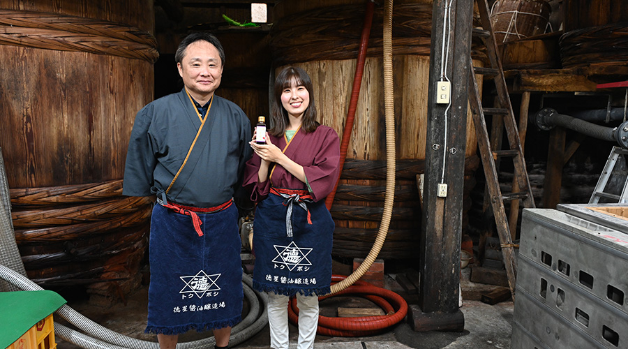 醤油蔵見学とマイ醤油づくり（みたらし団子付き