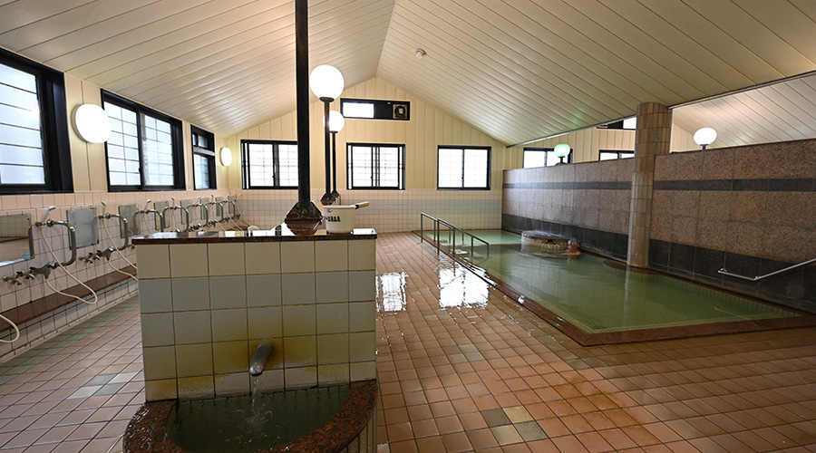 鶴の名湯 温湯温泉 共同浴場