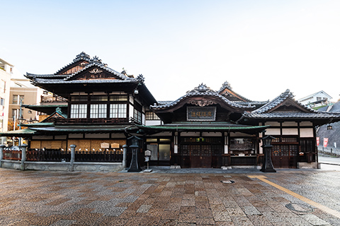 道後温泉本館