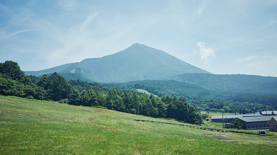 会津富士とも呼ばれる「磐梯山」
